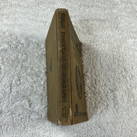 Essentials of Geography Second Book Wisconsin Edition 1916 vintage book - Picture 3 of 15